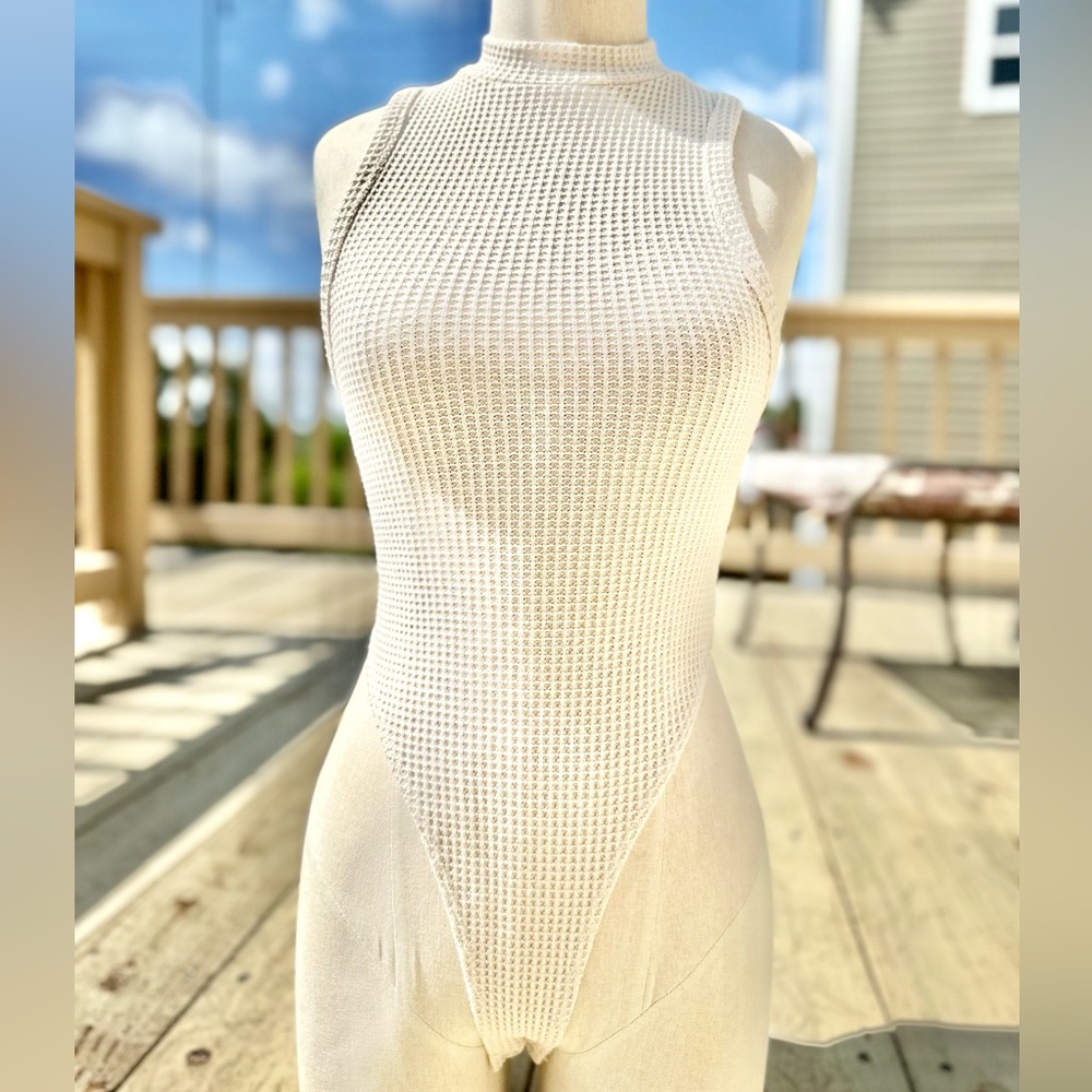 Forever 21 Sleeveless Cream Bodysuit